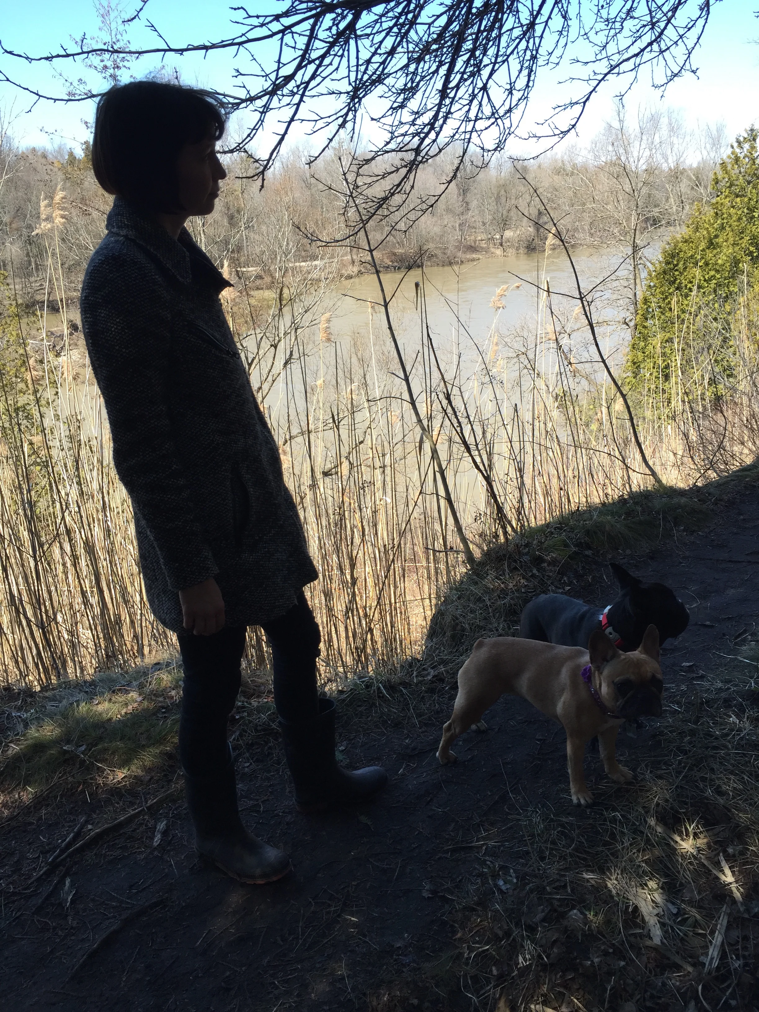 Pop made this picturestory 'cuz he likes to look at Mum allatimes!! Hee hee!! 