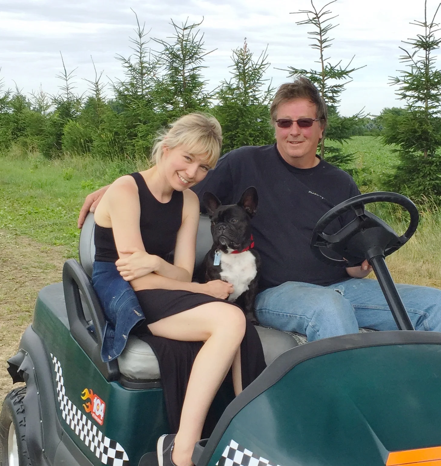 HAPPY FUN TIMES VISITING FRIENDLYPALS!! (9 photos) 