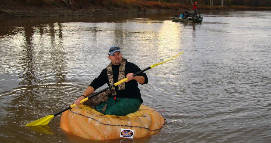 giant-pumpkin-paddling.jpg