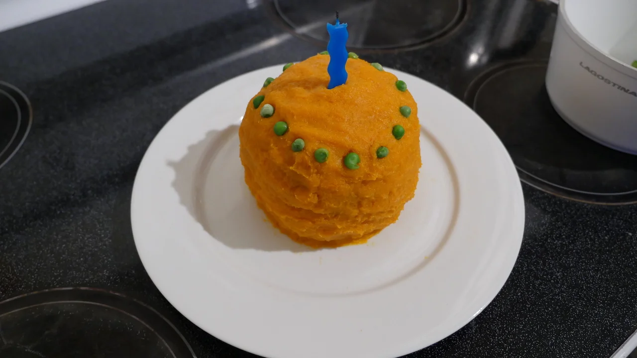 TUESDAY NIGHTYNIGHTIMES... PLUS MUM'S BIRTHDAYTIMES CAKE RECIPE!! (10 photos) 