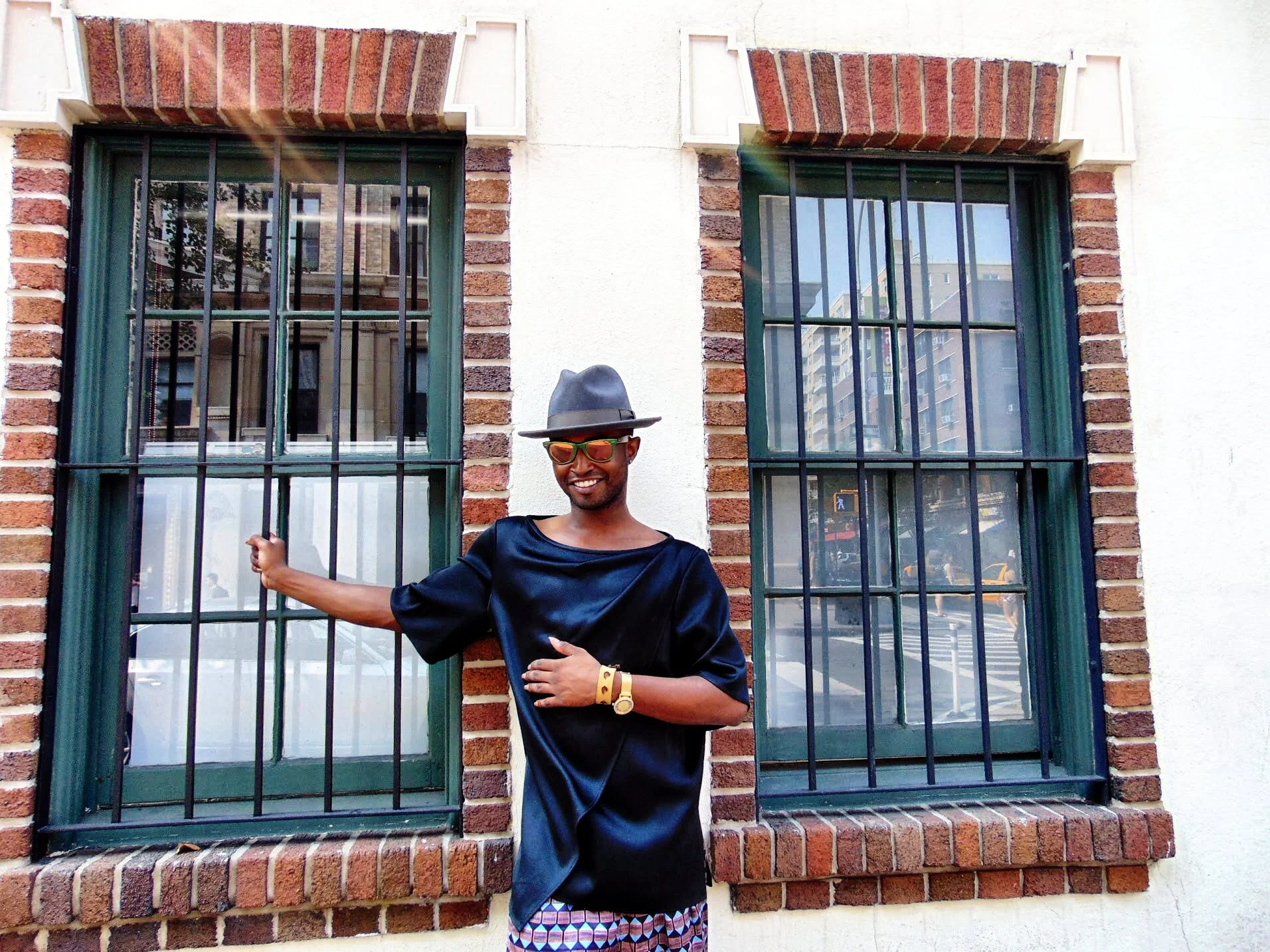 Within your wardrobe lie the secrets to looking good and feeling great.