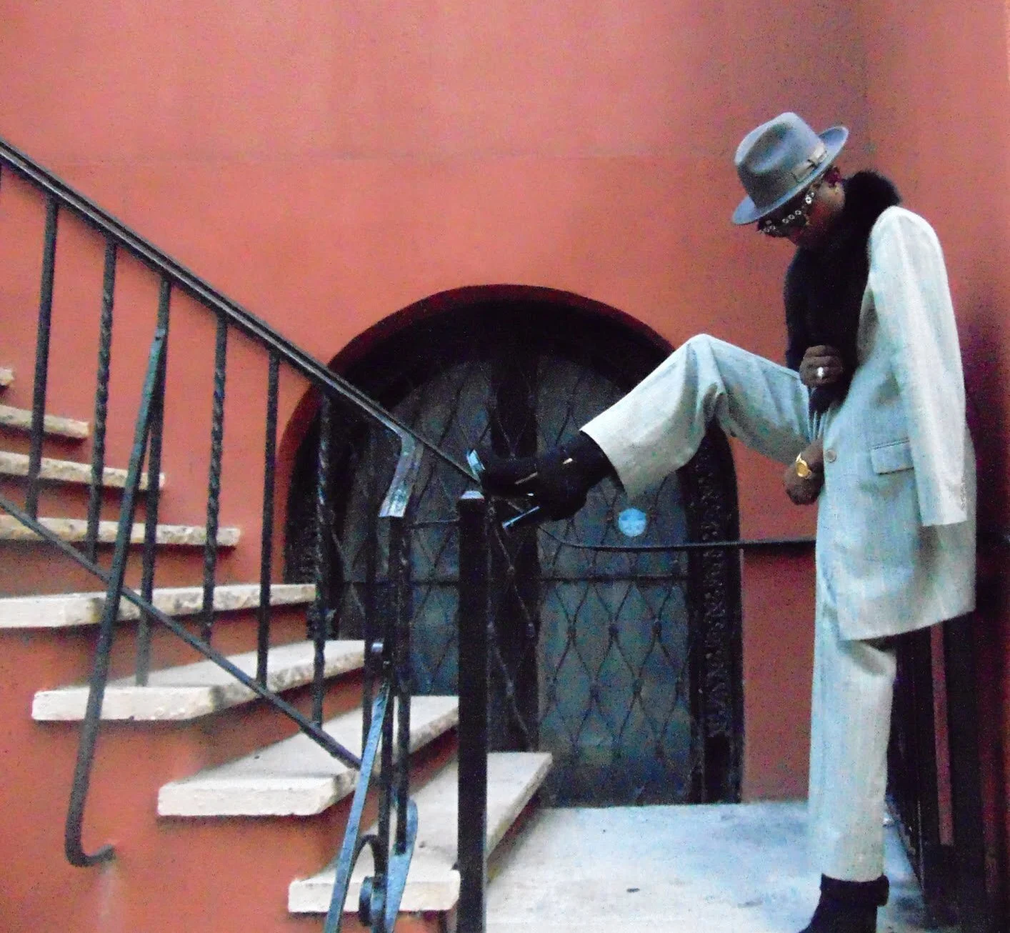 Stylish vintage clothing is increasing and shows no sign of stopping anytime soon. 