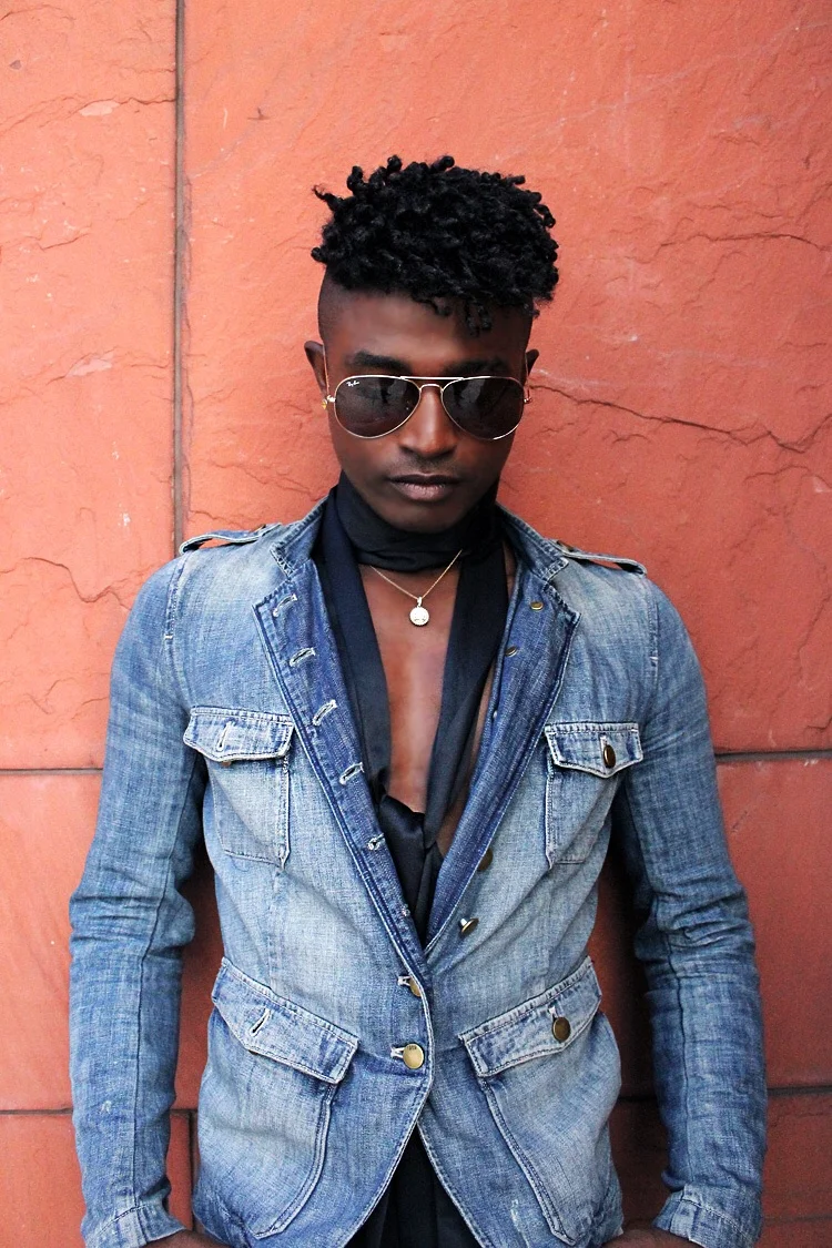 Mystery look 81: Universal Uniform