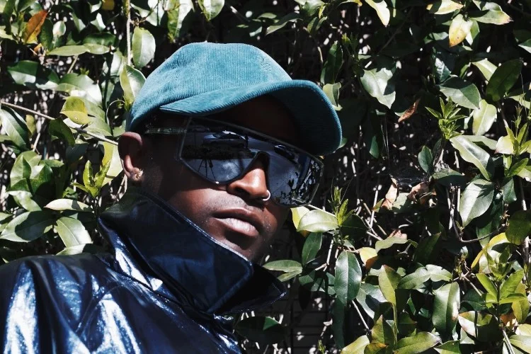 MYSTERY LOOK 125: THE CHICEST COAT