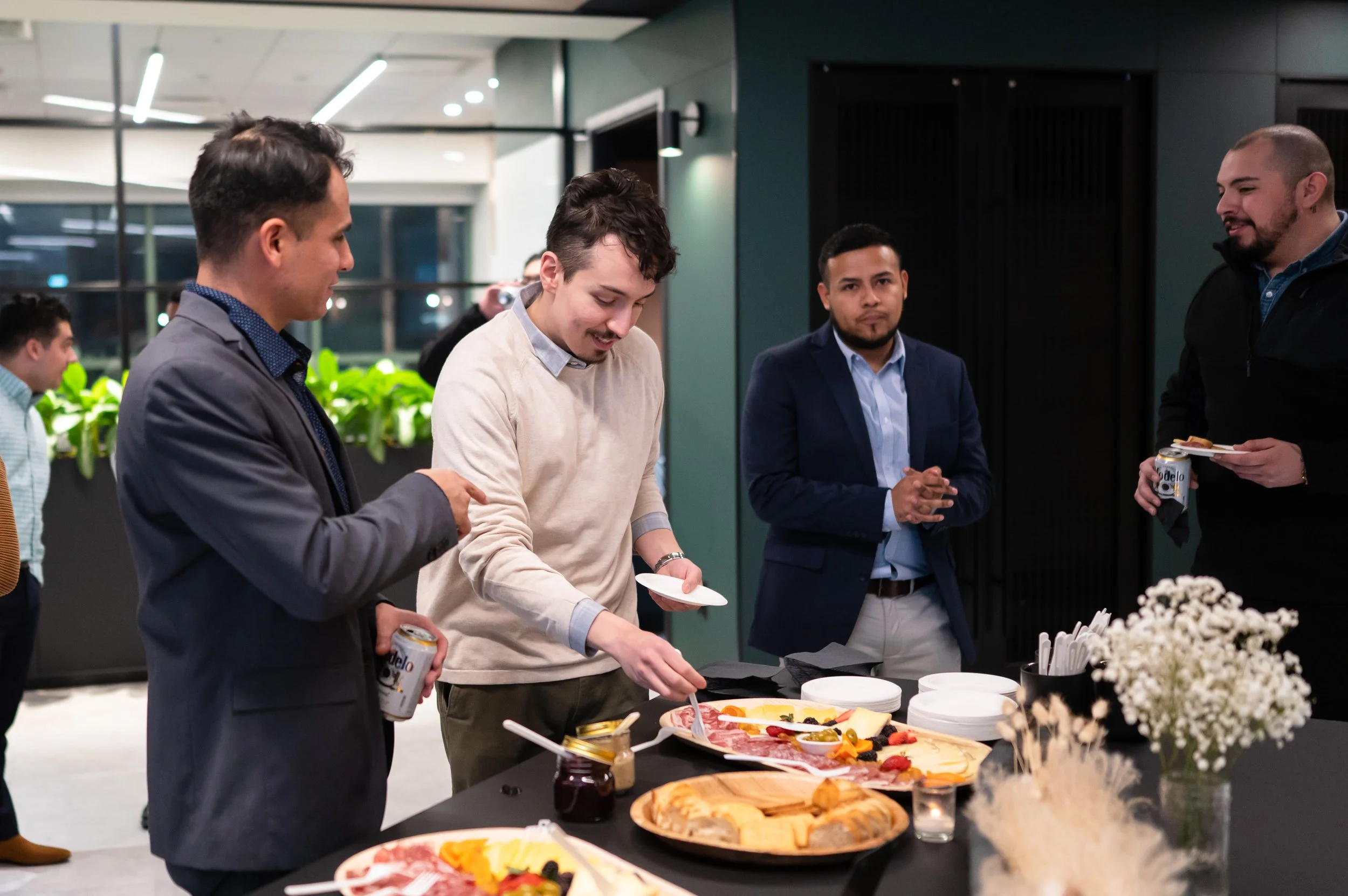 20230223_MegRachelPhotography_Arquitectos_General Body Meeting_079.JPG