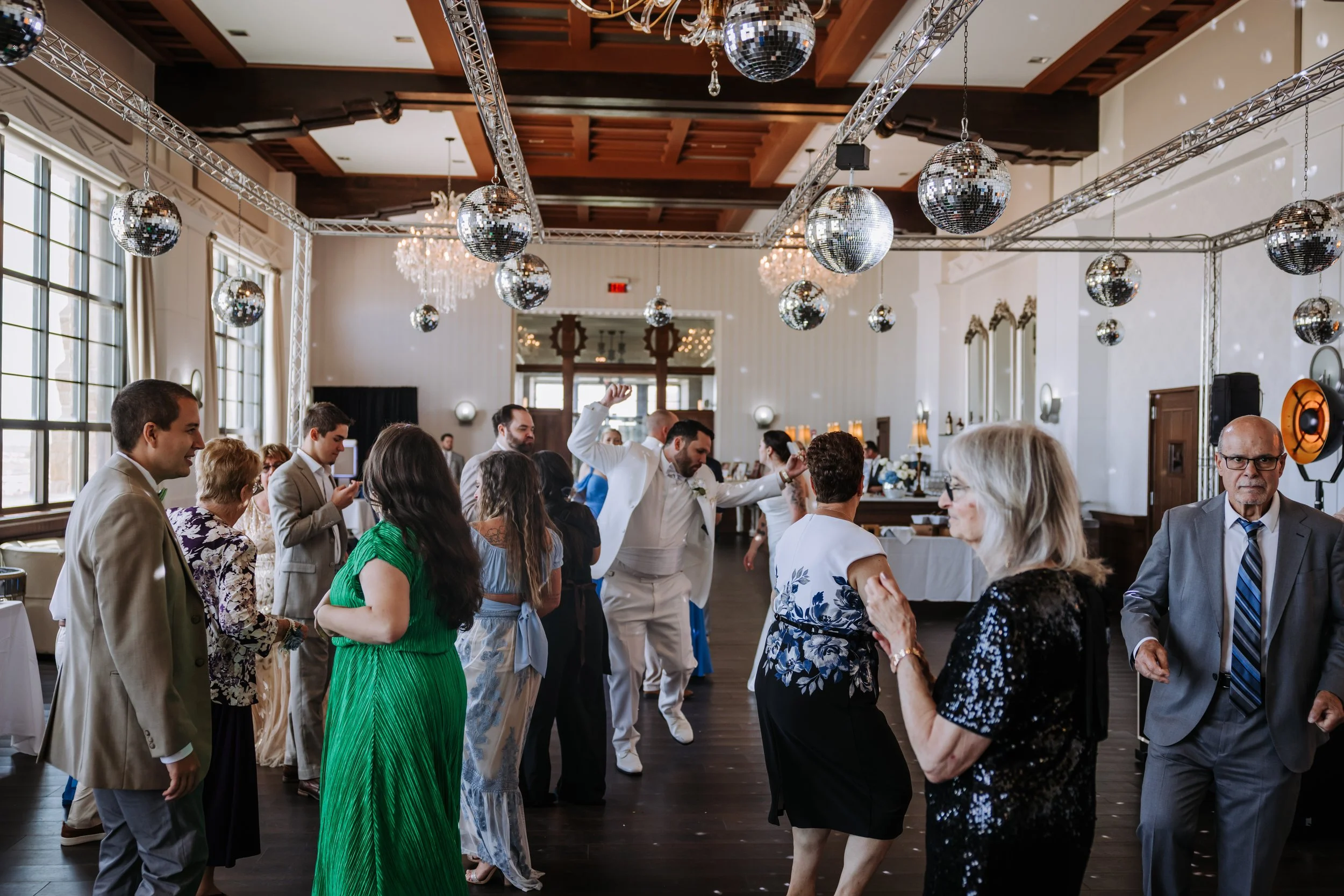 lonf island wedding photogrpaher210.jpg