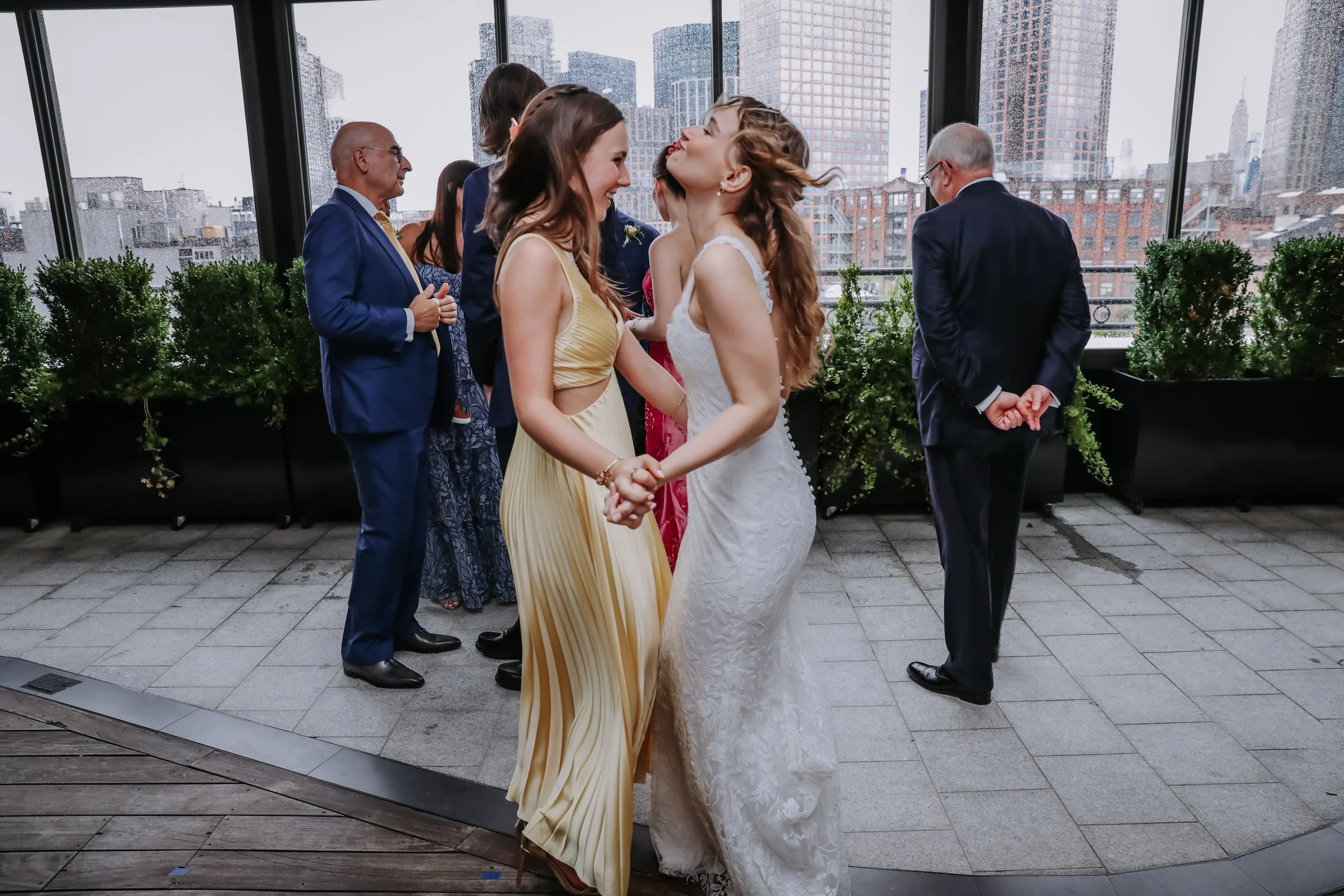 Brooklyn rooftop summer wedding104.jpg
