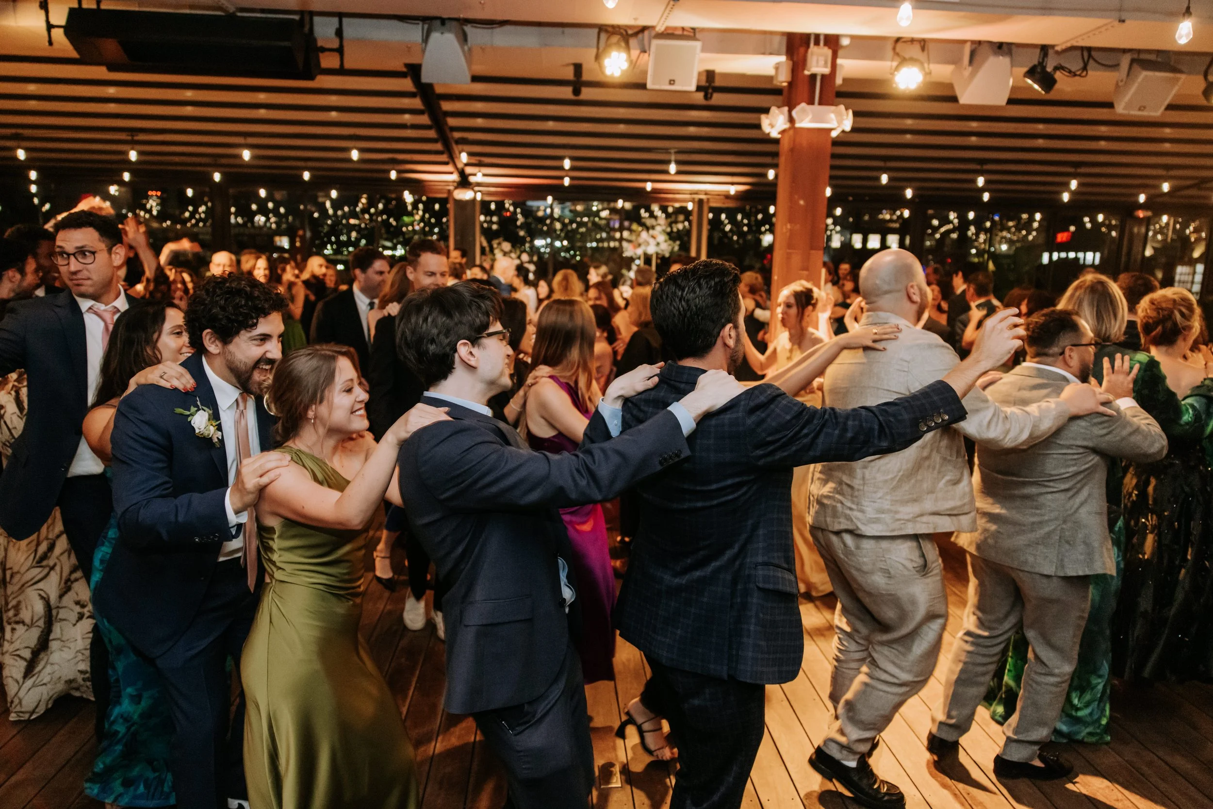 Brooklyn rooftop summer wedding223.jpg