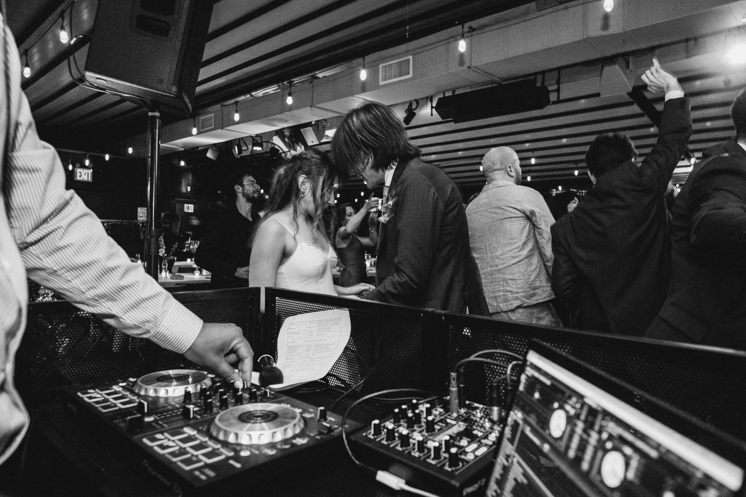 Brooklyn rooftop summer wedding238.jpg