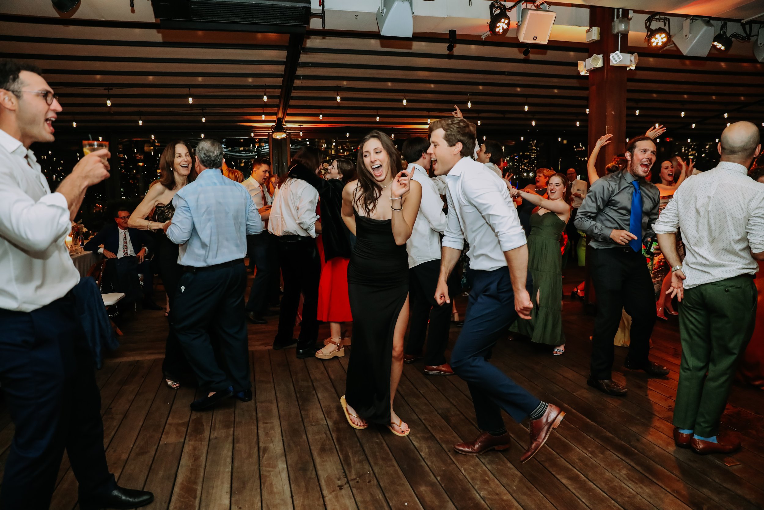 Brooklyn rooftop summer wedding252.jpg