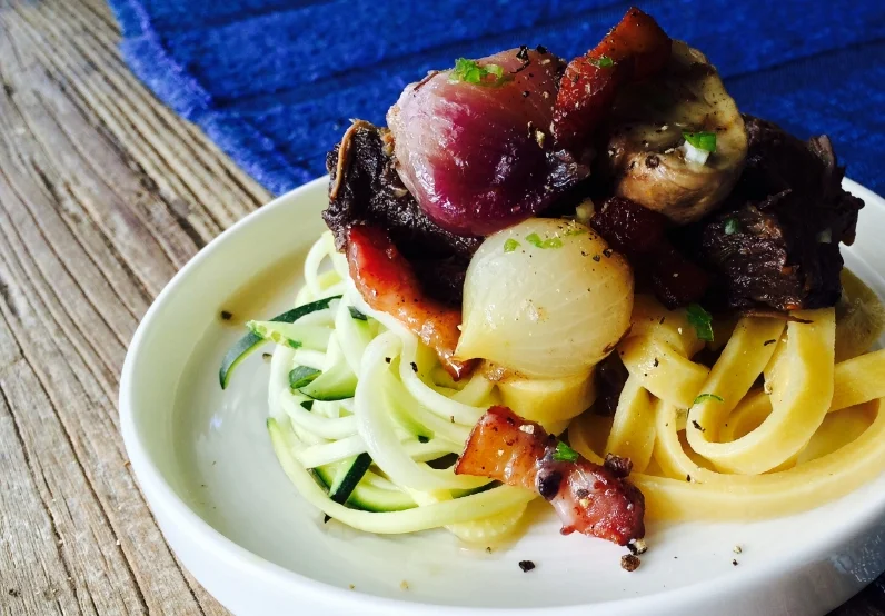 Estouffade de Bœuf Bourguignonne / PALEO-fied © Chef Jöne Pan