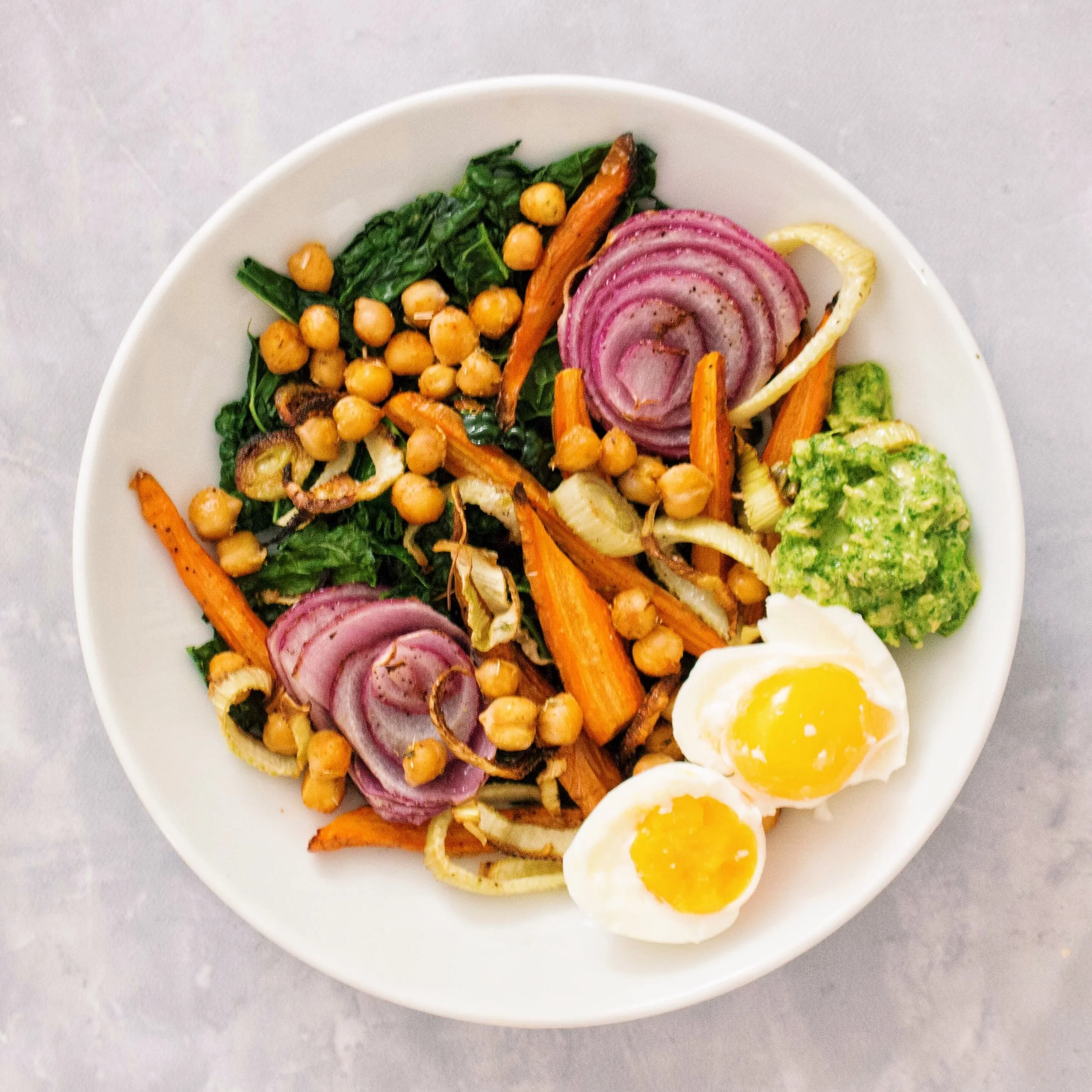 Roasted Carrots, Fennel, Red Onion & Chickpeas with Sunflower Seed Pesto & Egg