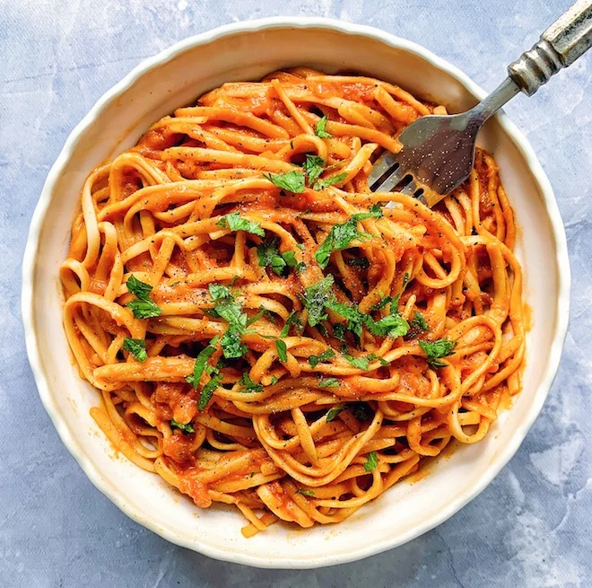 Linguine With Plant-Based Carrot Marinara Sauce
