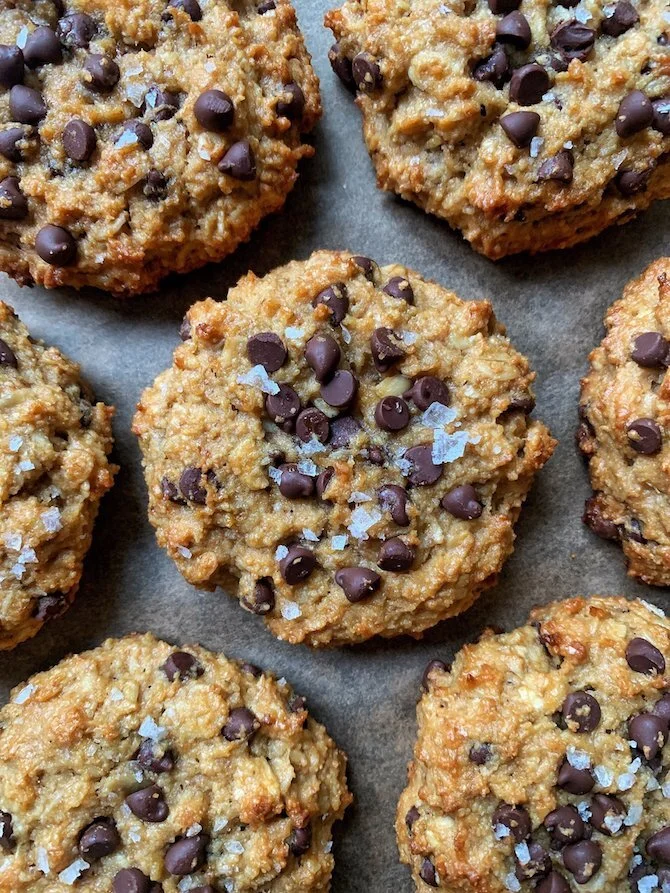 Chocolate Chip Banana Bread Oatmeal Cookies