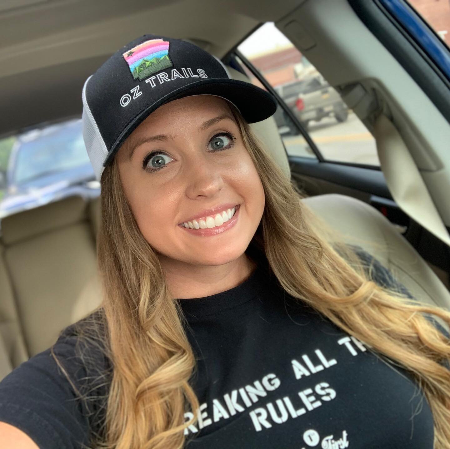 I don&rsquo;t need no filter! 💙💙💪🏼 How are you being true to yourself today? Also, rocking the Values First shirt today! 🙌🏼💁🏽&zwj;♀️💃🏻#nofilter #nofilterneeded #stronggirls #strongwomen #strongladies #arkansasproud #selfesteem #selfworth #p