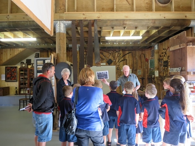  Karaka School on a recent visit to the Museum.