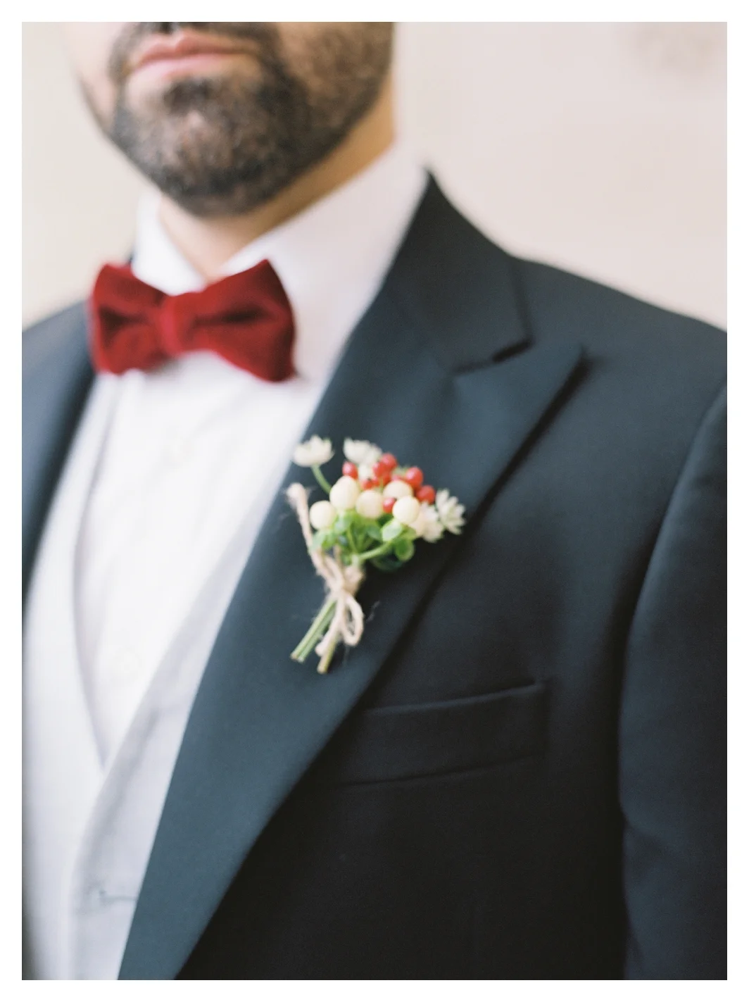 groom, red velvet bow tie, wedding suit