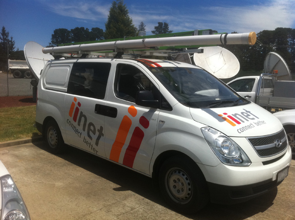 iiNet Vehicle Corporate 2 signs Geelong.jpg