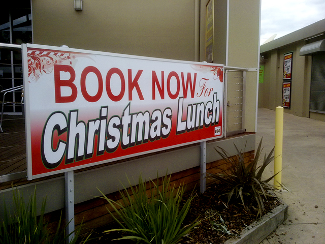 Hotel Xmas Banner Signs Geelong.jpg