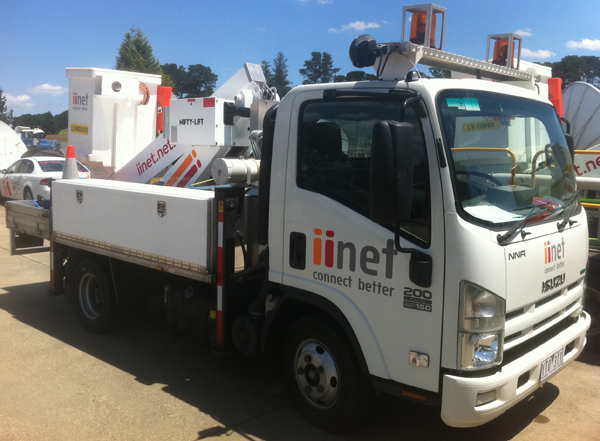 iiNet Vehicle Corporate signs Geelong.jpg