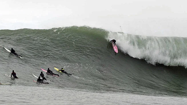 Surfing Women.jpg