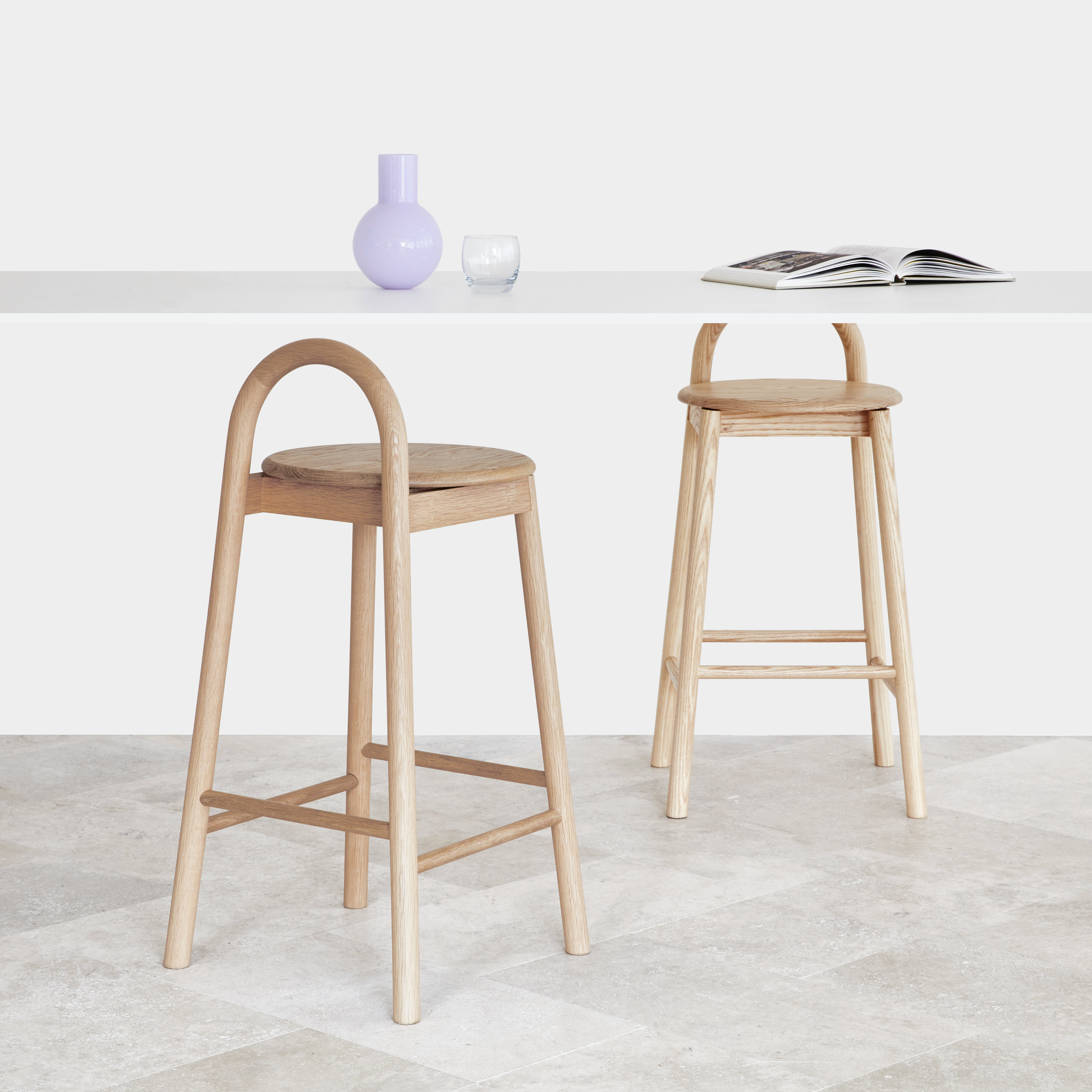 bobby-bar-stool-oak-ash-bar-top-setting-hr.jpg