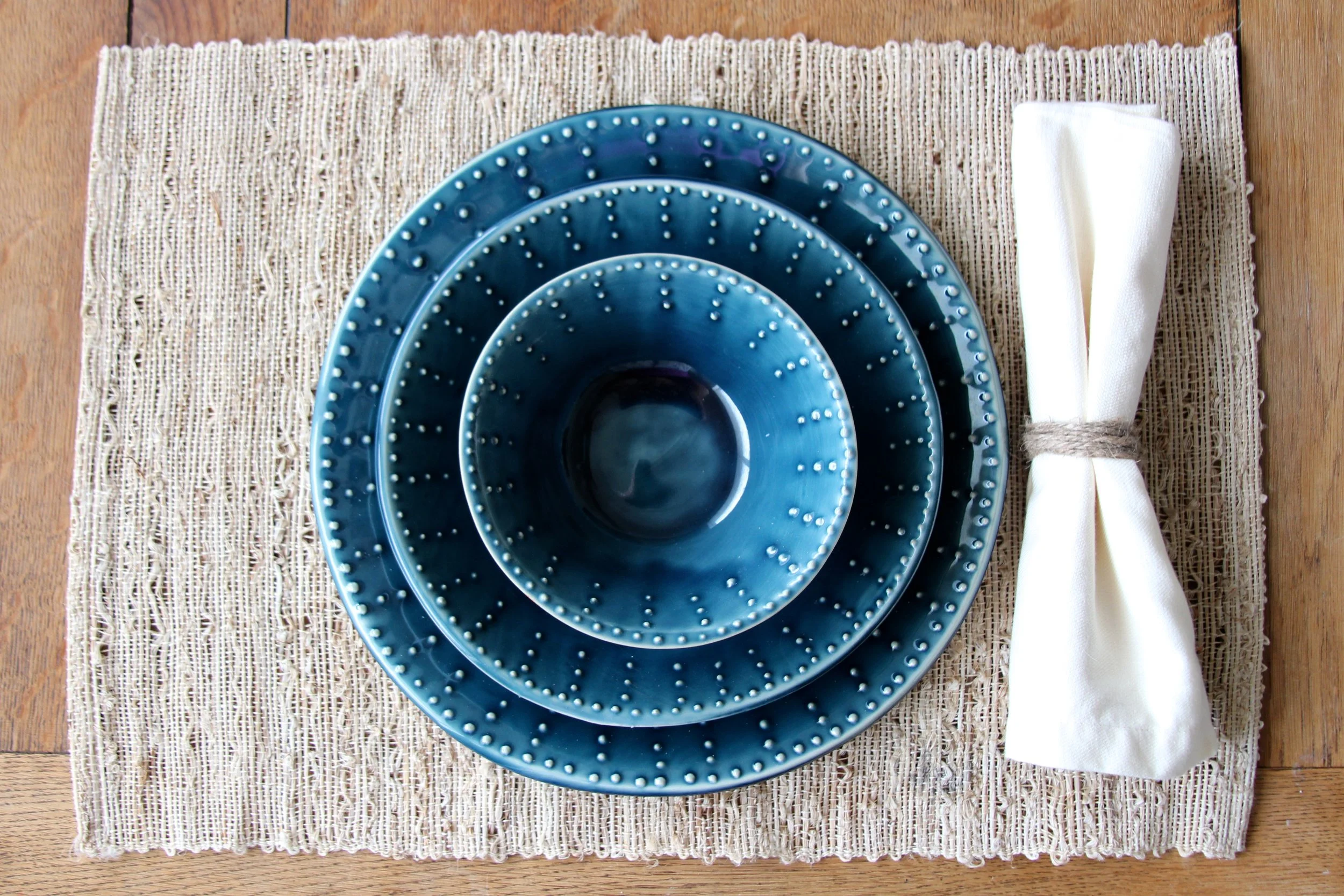 deep sea blue dinnerware.JPG