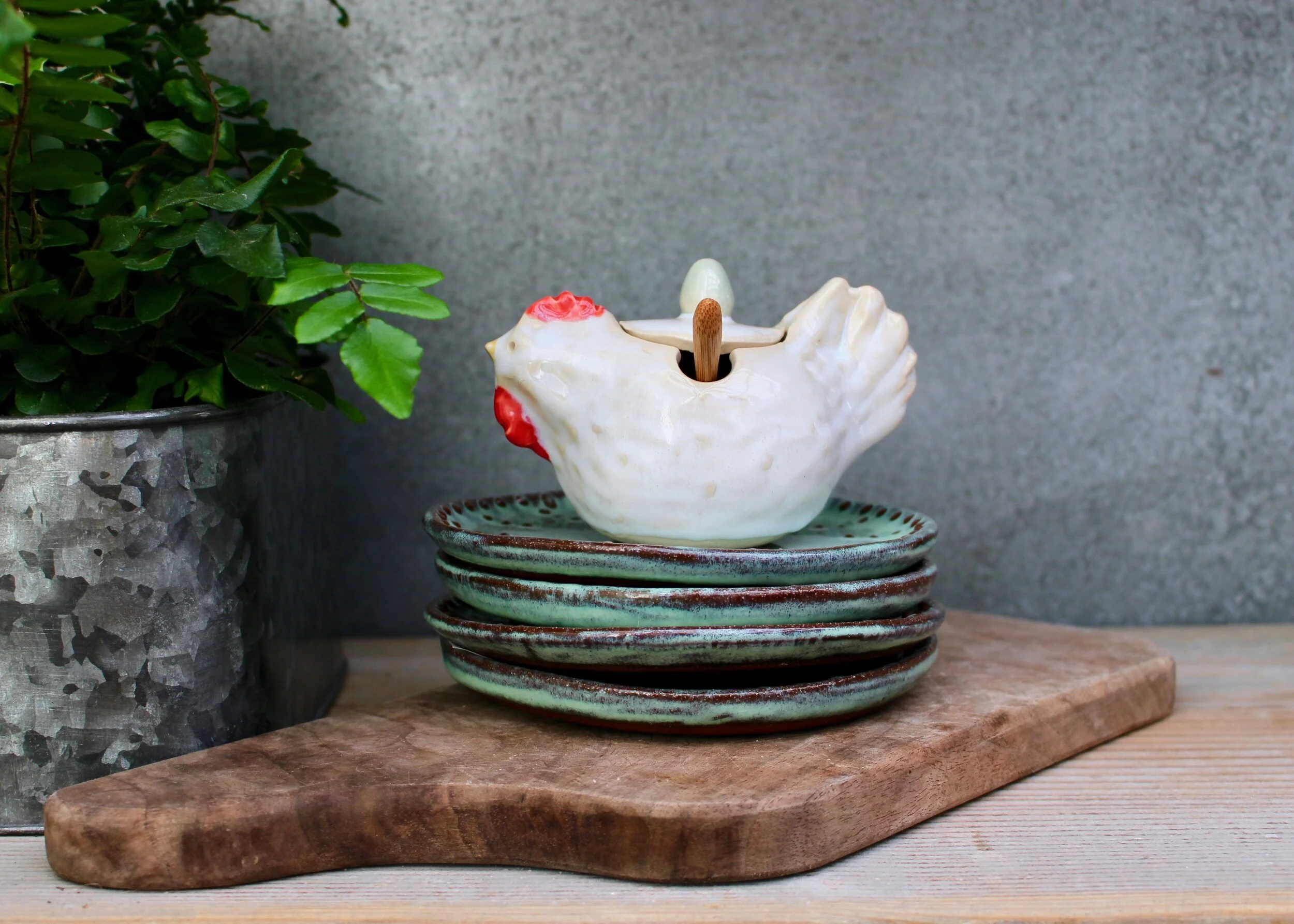 Herb & Garlic Bowl - Garlic Grater and Herb Stripper in One — Back Bay ...