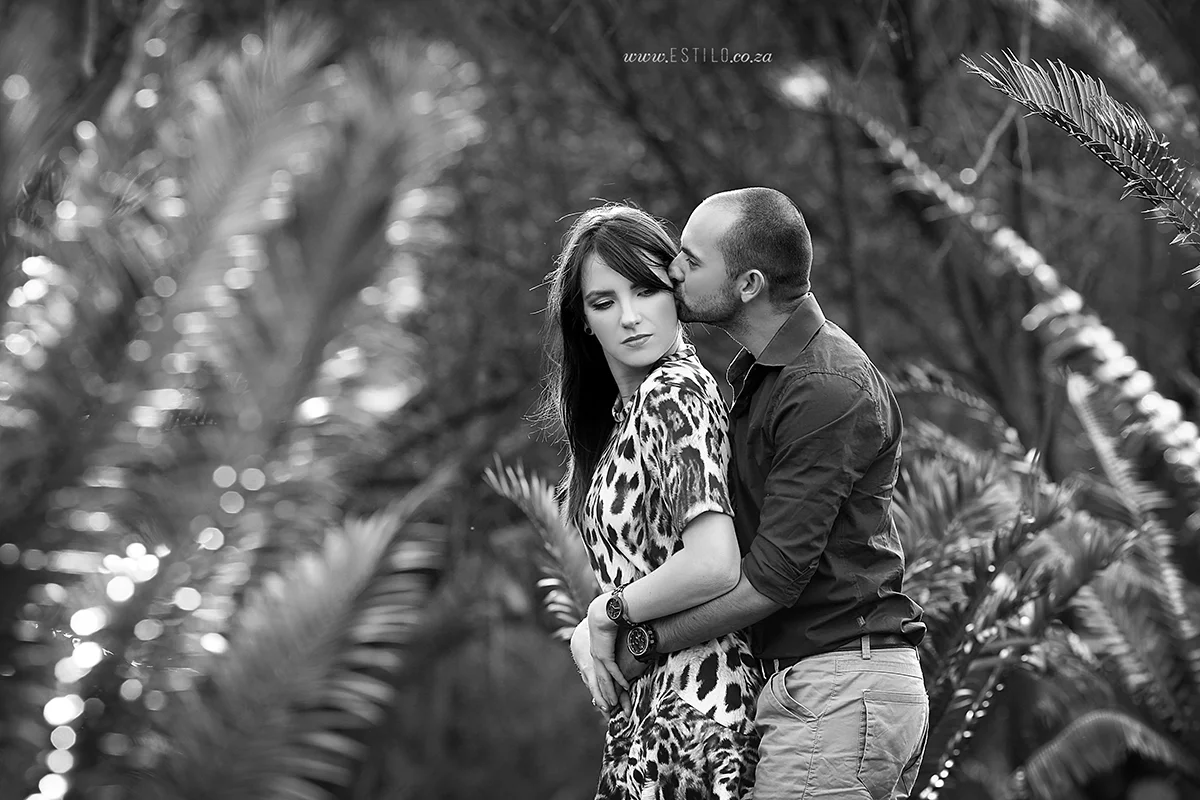 engagement-photo-shoot-walter-sisulu-botanical-gardens-johannesburg (12).jpg