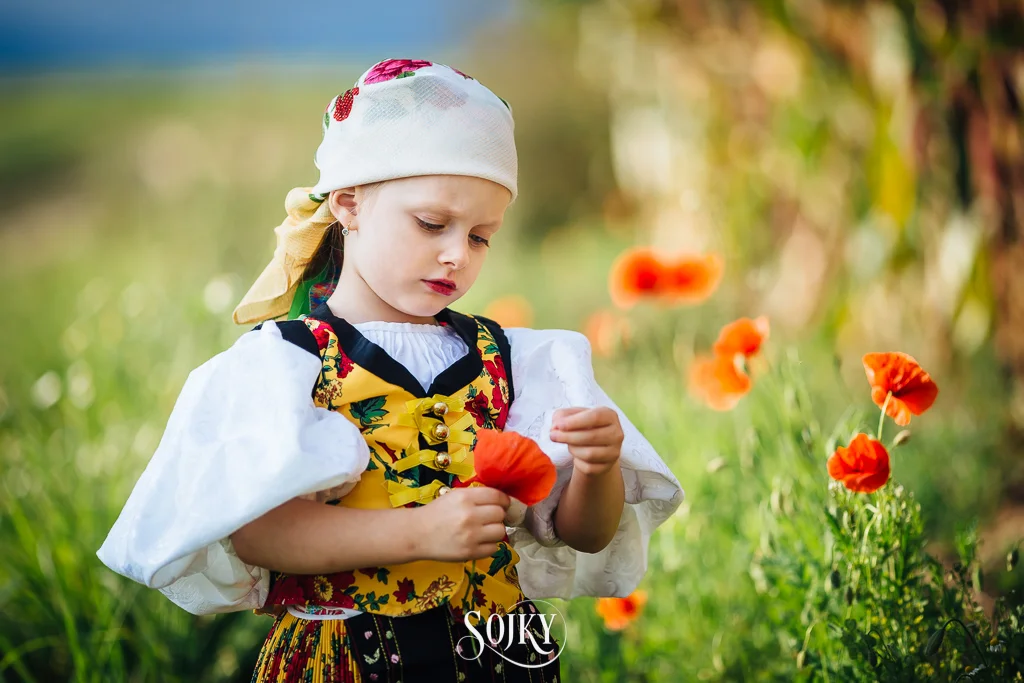 025 - 2017.09.09 - 17.30.12 - Zvoncekovci kroje.jpg