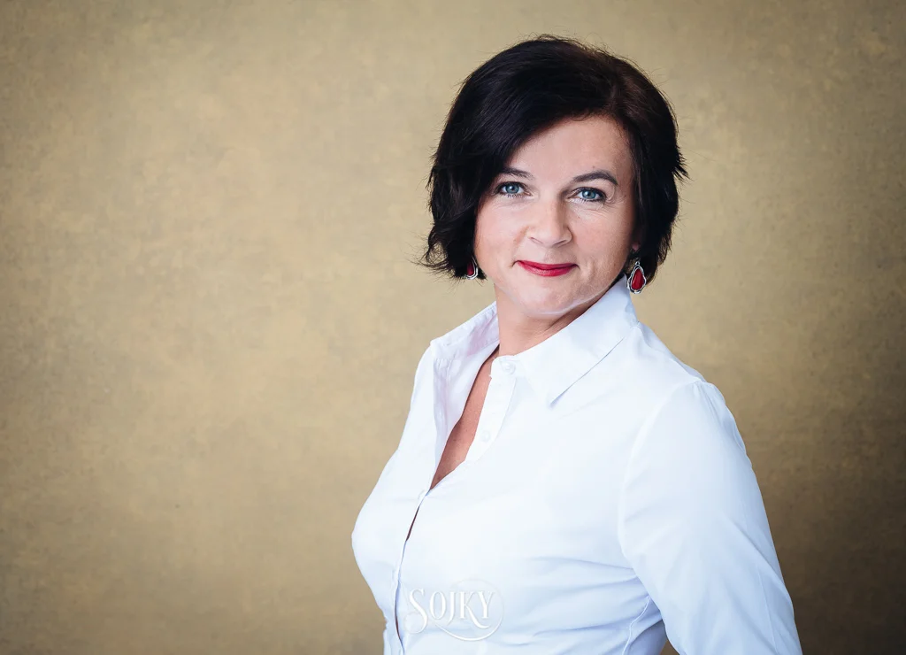 017 - 2018.09.29 - 13.19.29 - Mary Kay Stanka-Edit.jpg