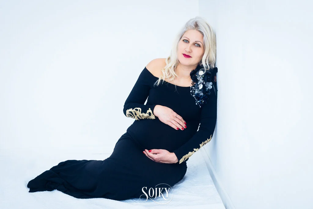 006 - 2019.11.09 - 17.04.04 - Medvedova Monika tehu-Edit.jpg