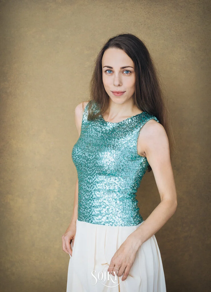 005 - 2019.11.14 - 11.17.15 - Hruskova Karolinka-Edit.jpg