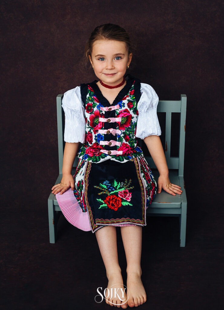 017 - 2020.12.01 - 17.19.15 - Vojtkova Emka-Edit.jpg