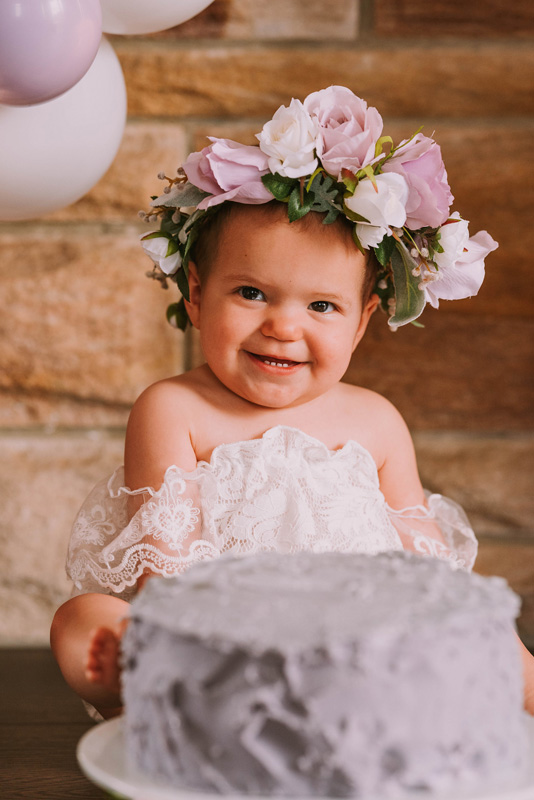 1st_Birthday_Flower_Crown_Cake.jpg