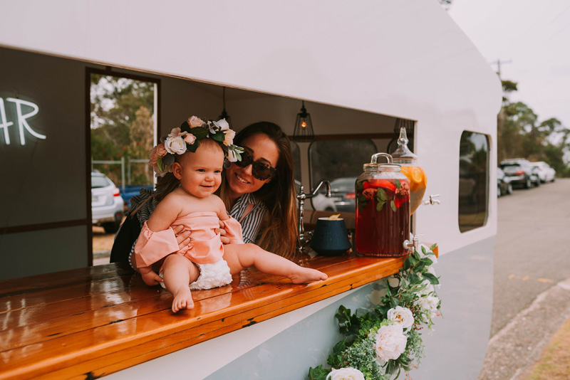 Mia_Caravan_Bar.jpg
