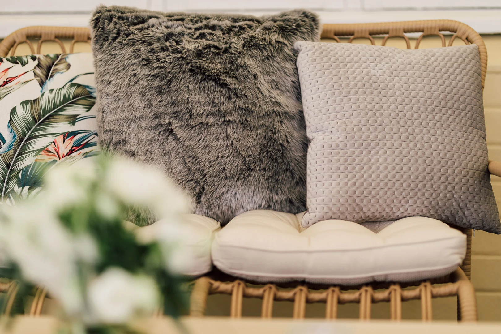 Cushion_Hire_Coastal_Boho_White_Tropical_Northern_Beaches_Sydney.jpg