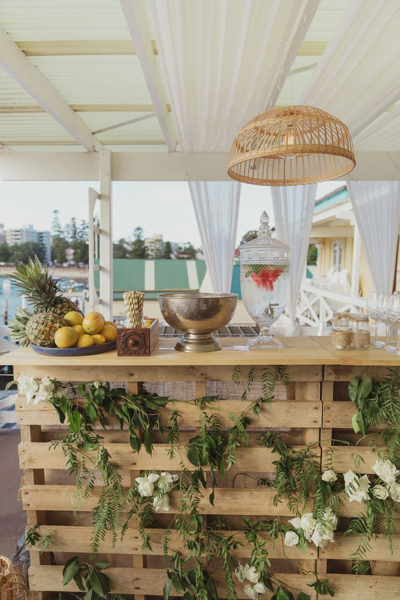 Recycled_Pallet_Bar_Event_Hire_Sydney.jpg