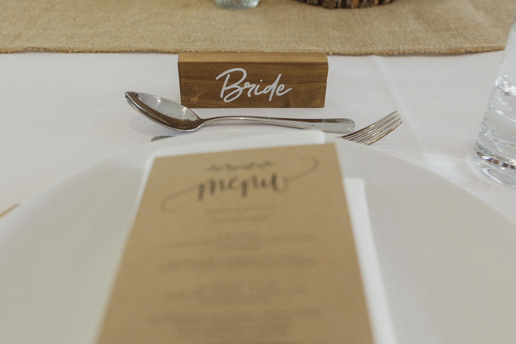 Custom_Name_Place_Cards_Wedding_Ideas.jpg