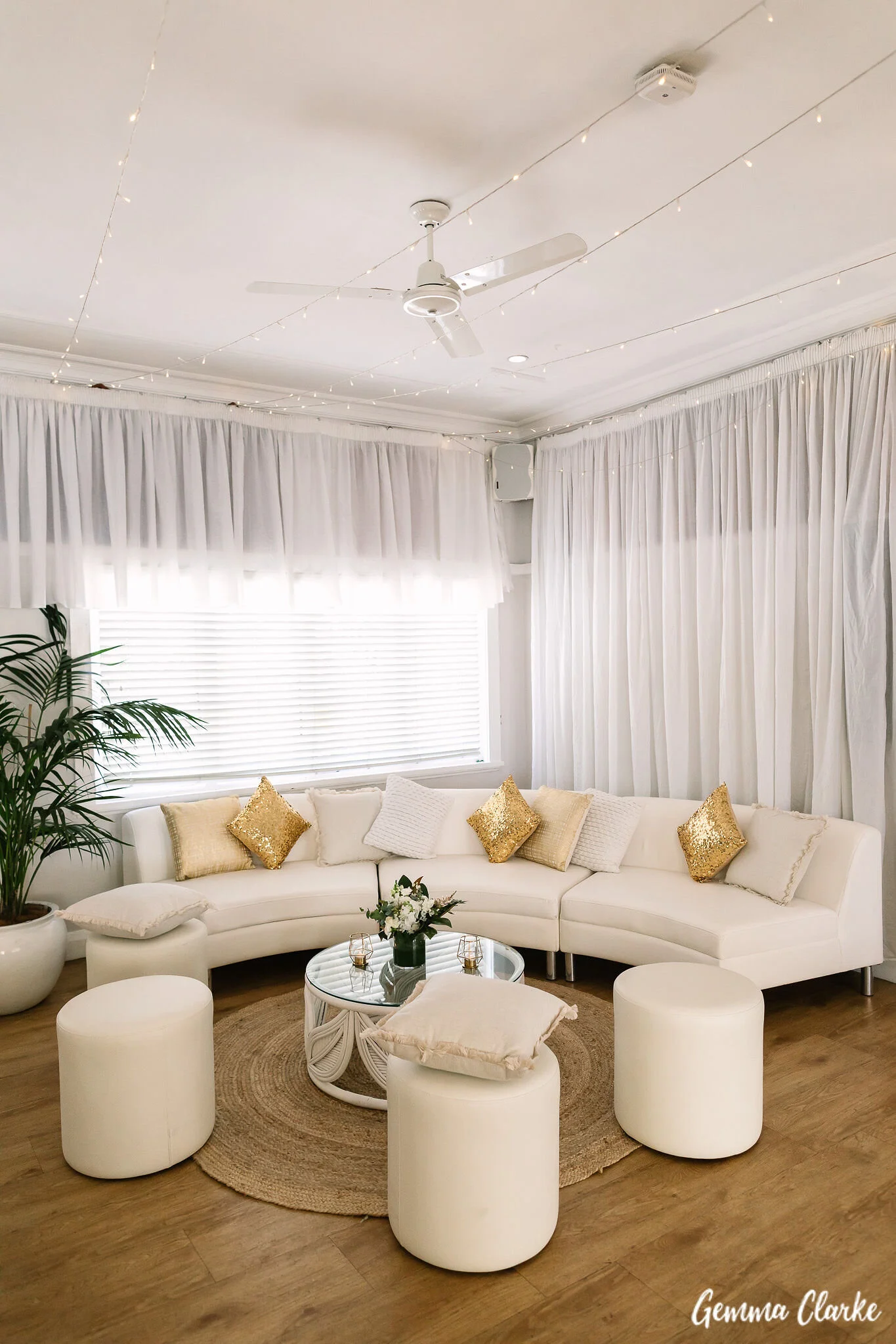 DebFee-GemmaClarke-118_COcktail_Lounge_Styling_Cloud9_Events.jpg