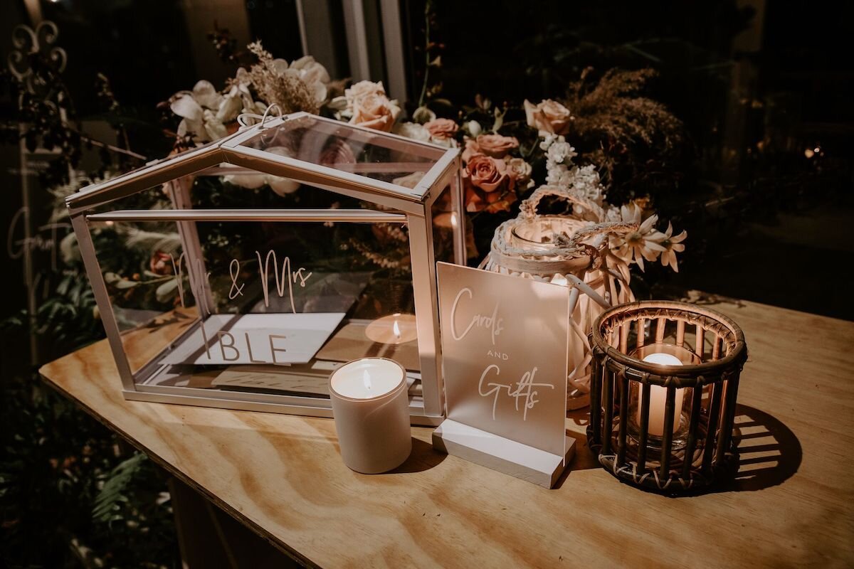 Gift_Table_Hire_Styling_Cloud9_Avalon_Northern_Beaches.jpeg