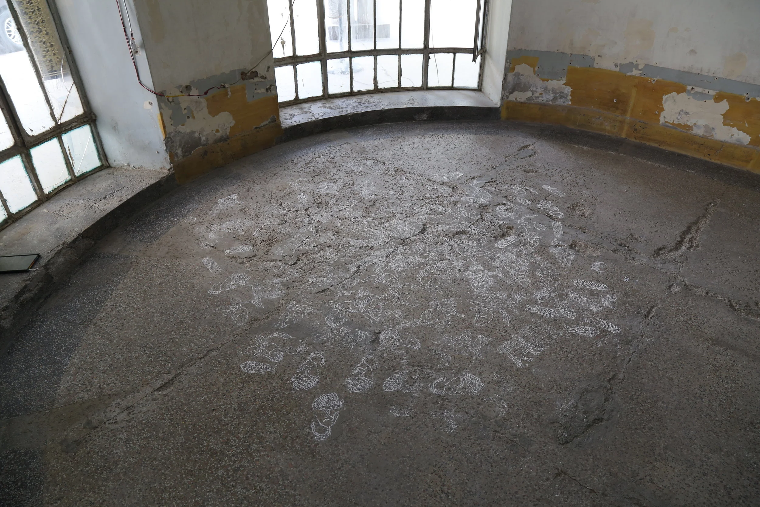  Anushka Rustomji  ‘Hospitality/ Hostility I’  Plaster of Paris, tin   Dimensions variable  2017 