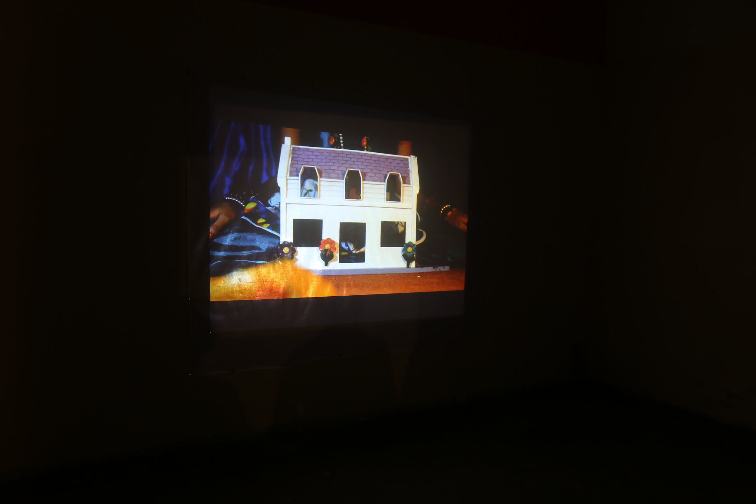  Zahrah Ehsan  ‘Perfect, isn’t it?’  Video installation  Dimensions variable  2017 