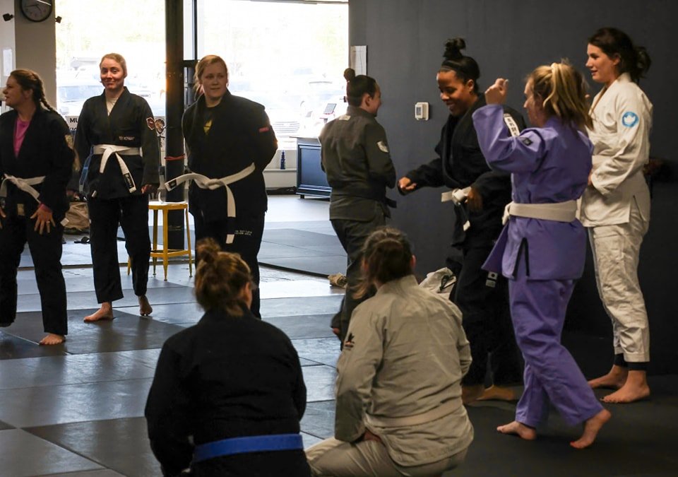 Weekend Schedule 
Friday 
6am Adult No Gi 
12am Adult No Gi 
430pm Women's Only Jiu-Jitsu 

Saturday 
12pm Open Mat 

Sunday 
2pm Open Mat 

Beginners are welcome at all classes! Come join us at Aiken's Jiu-Jitsu academy! #bjj #weightloss #selfdefens