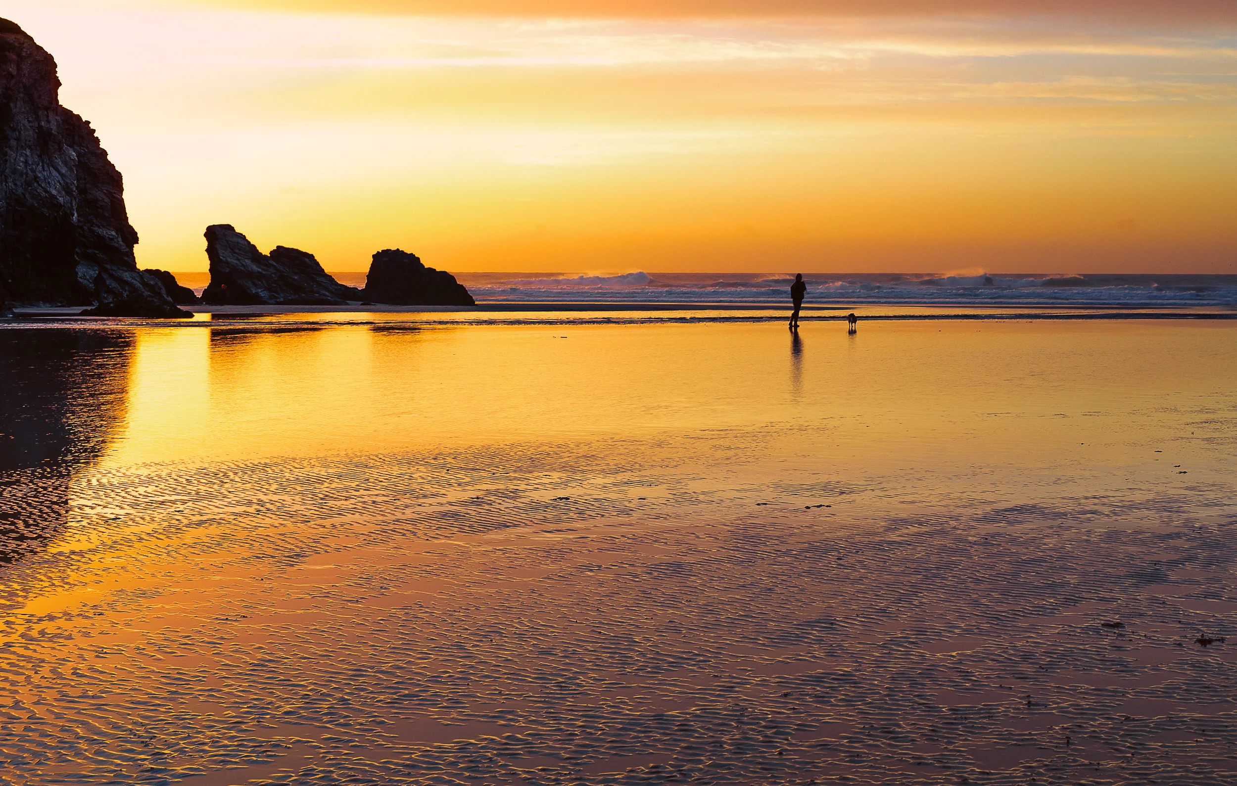 perranporth-on-golden-sand.jpg