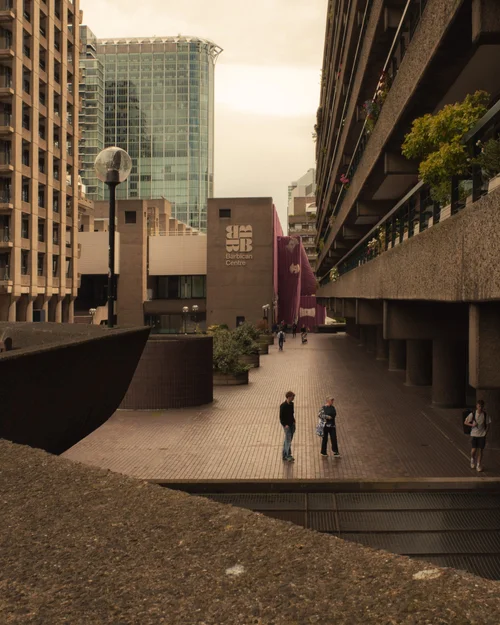 A Comprehensive Guide to Capturing Urban Landscapes and Streetscapes ...