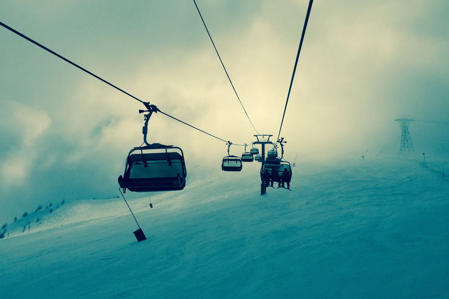 skiing.jpg