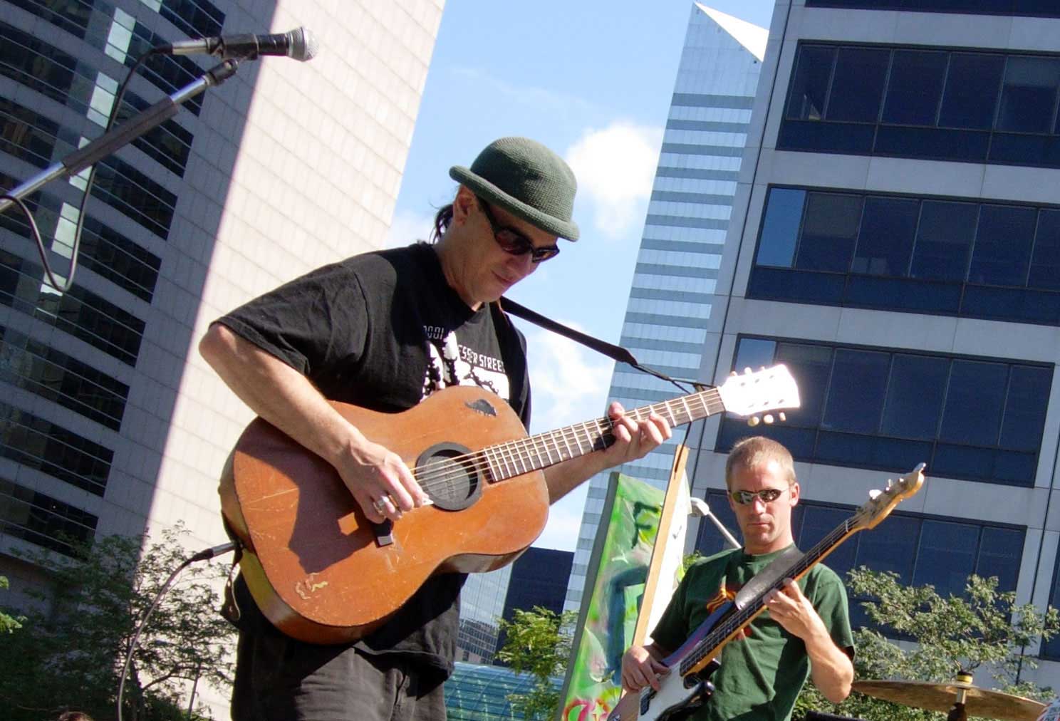 Jay Bentoff | engineer, slide guitar, keyboard, percussion