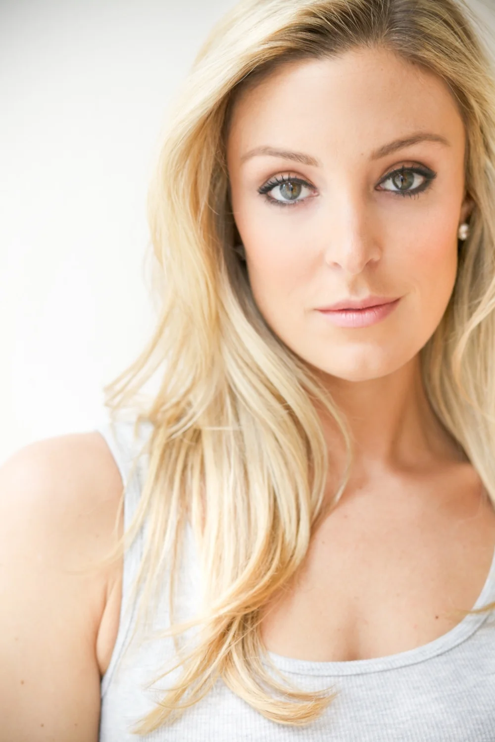 Website-6-1 Headshots 0037.jpg