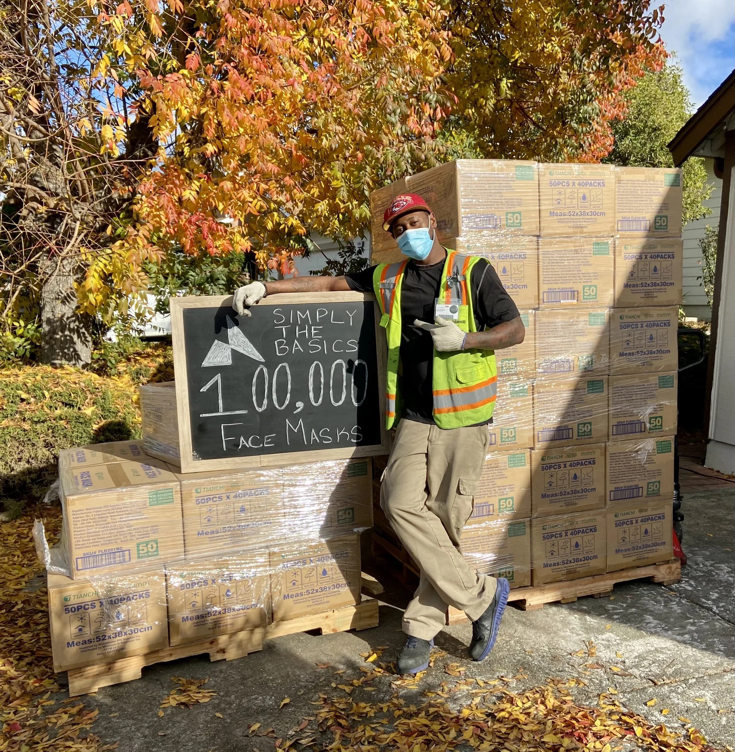 We Are Distributing 100,000 Facemasks!